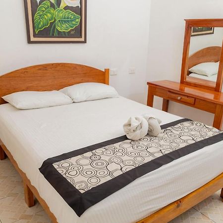 Hotel Las Palmas Cancun Centro Ngoại thất bức ảnh