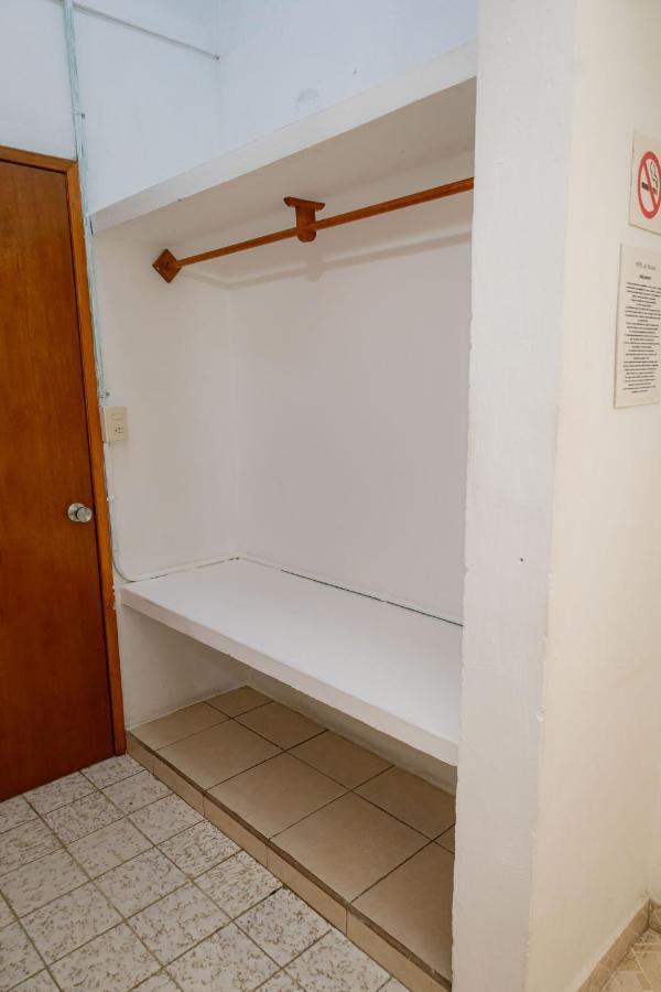 Hotel Las Palmas Cancun Centro Ngoại thất bức ảnh